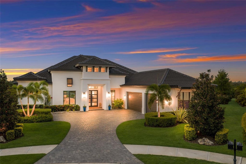 Photo of 1622 Channelside Place, Parrish, FL 34219 (MLS # A4704538)