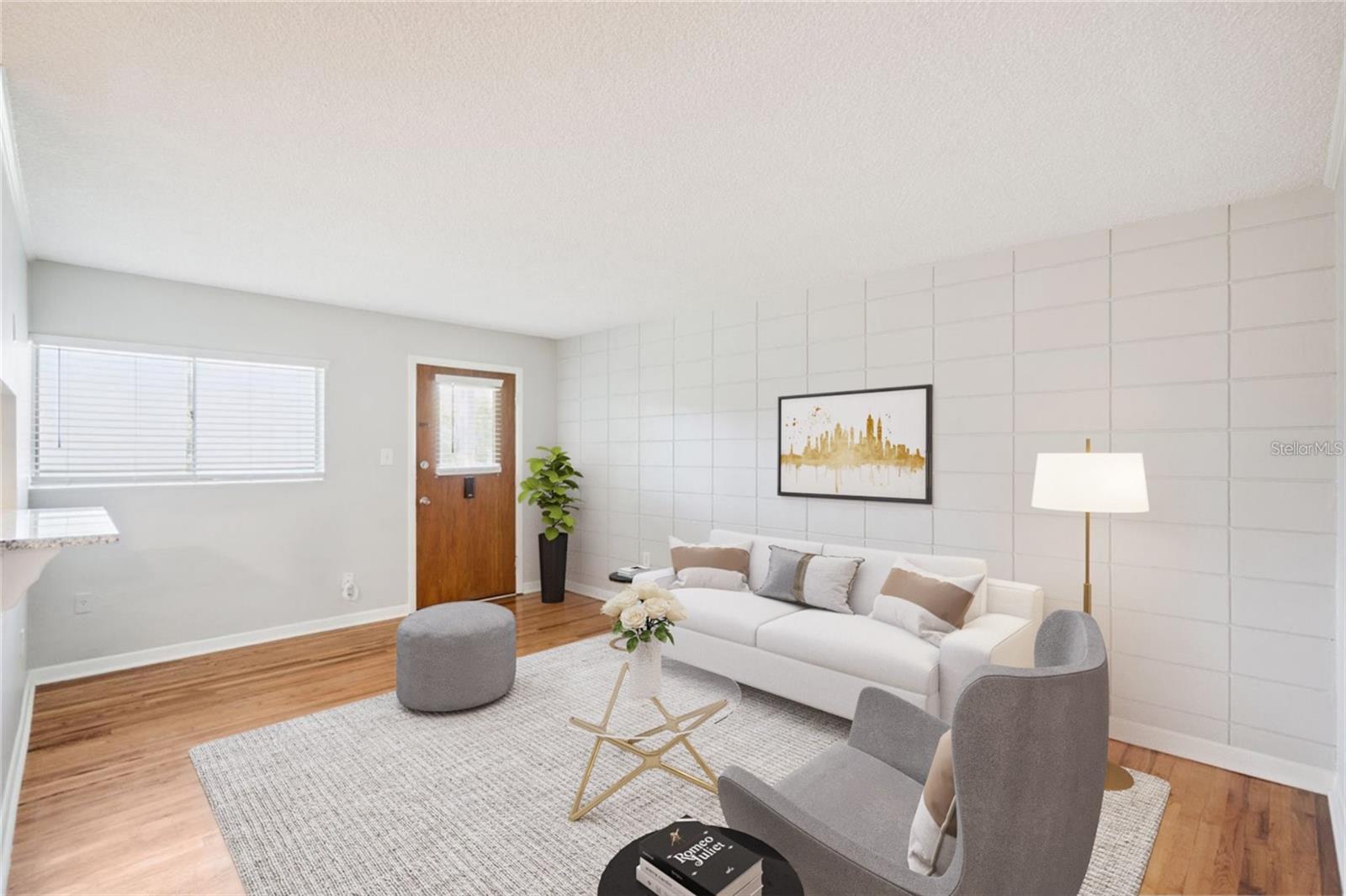 320 LAKEVIEW STREET 213