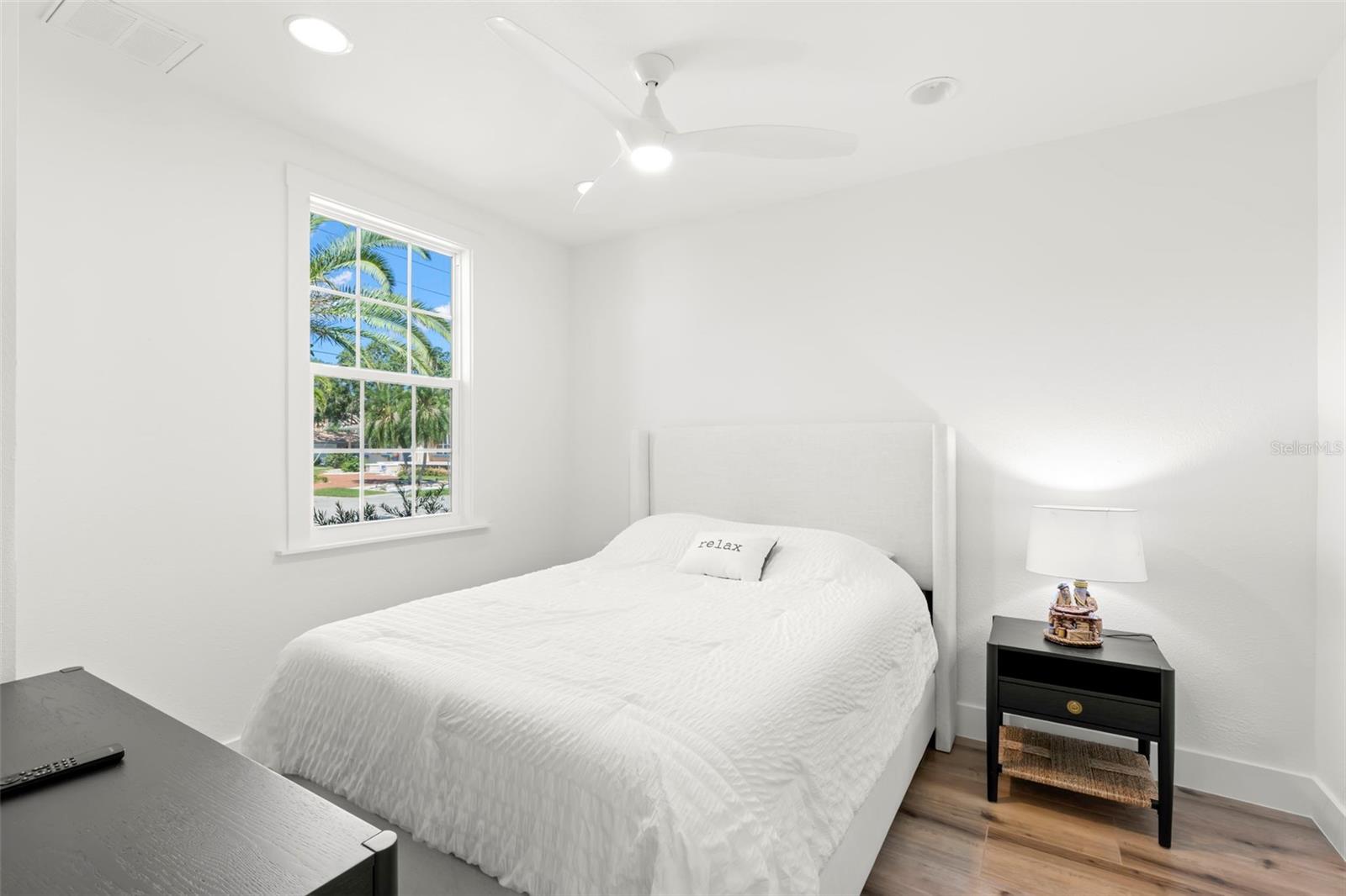 MANDALAY SUB - Residential Lease