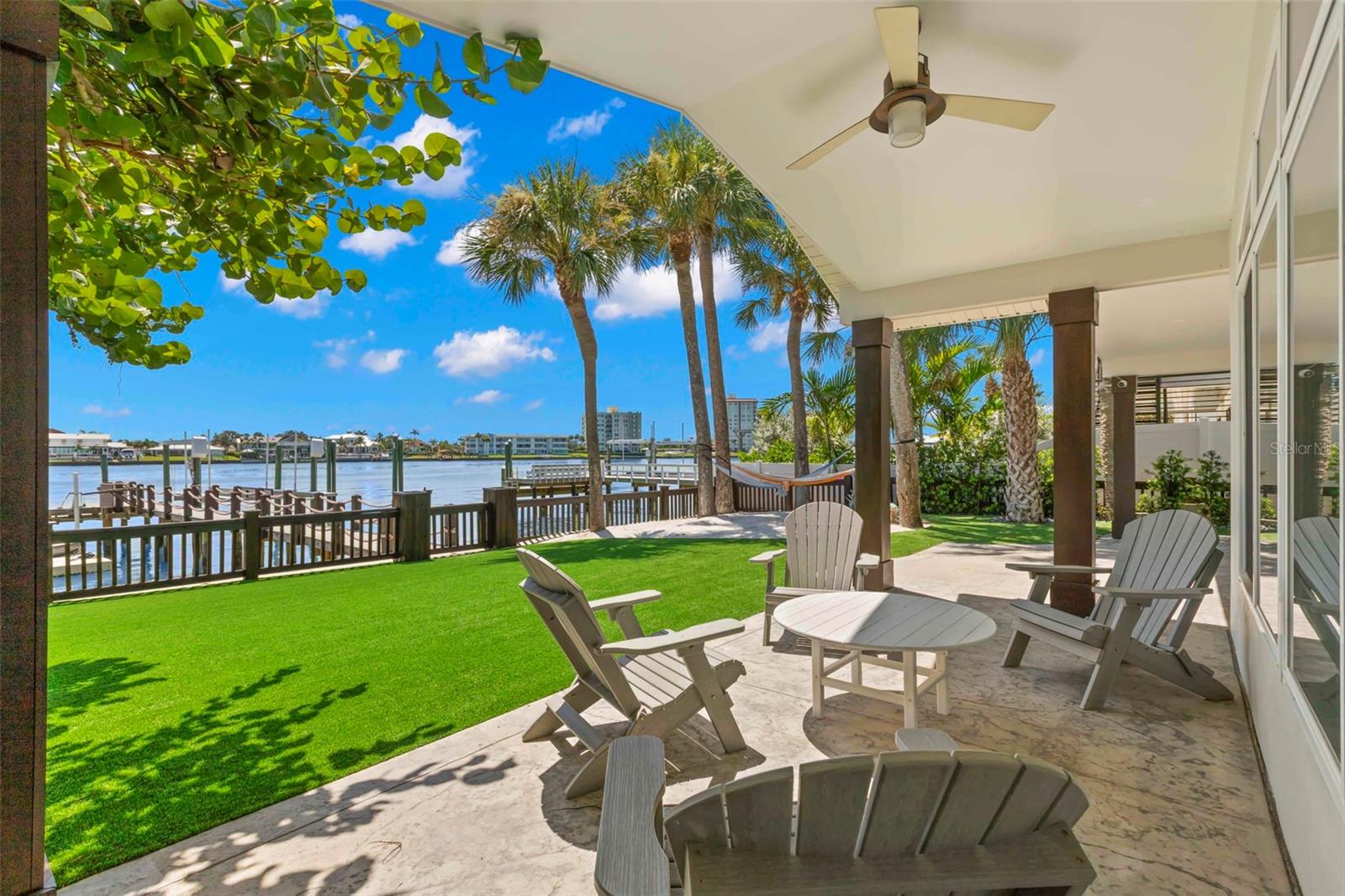 MANDALAY SUB - Residential Lease