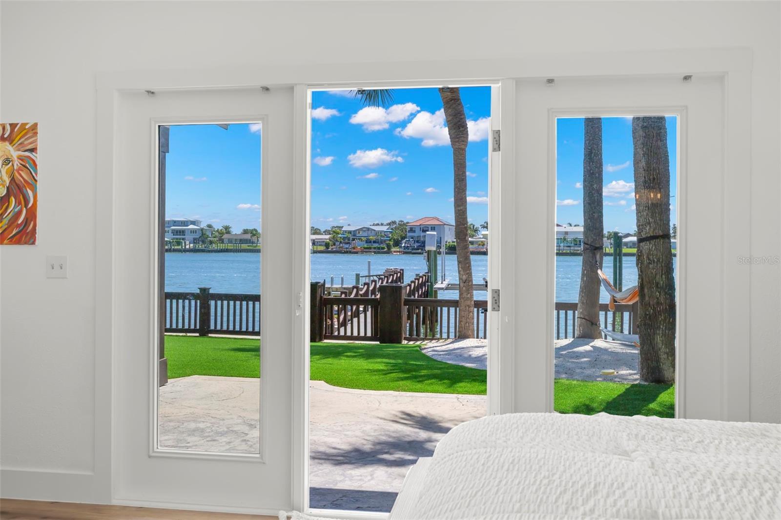 MANDALAY SUB - Residential Lease