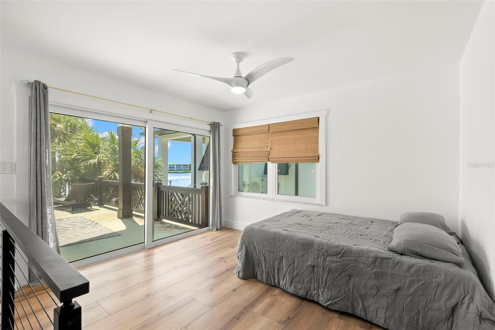 MANDALAY SUB - Residential Lease