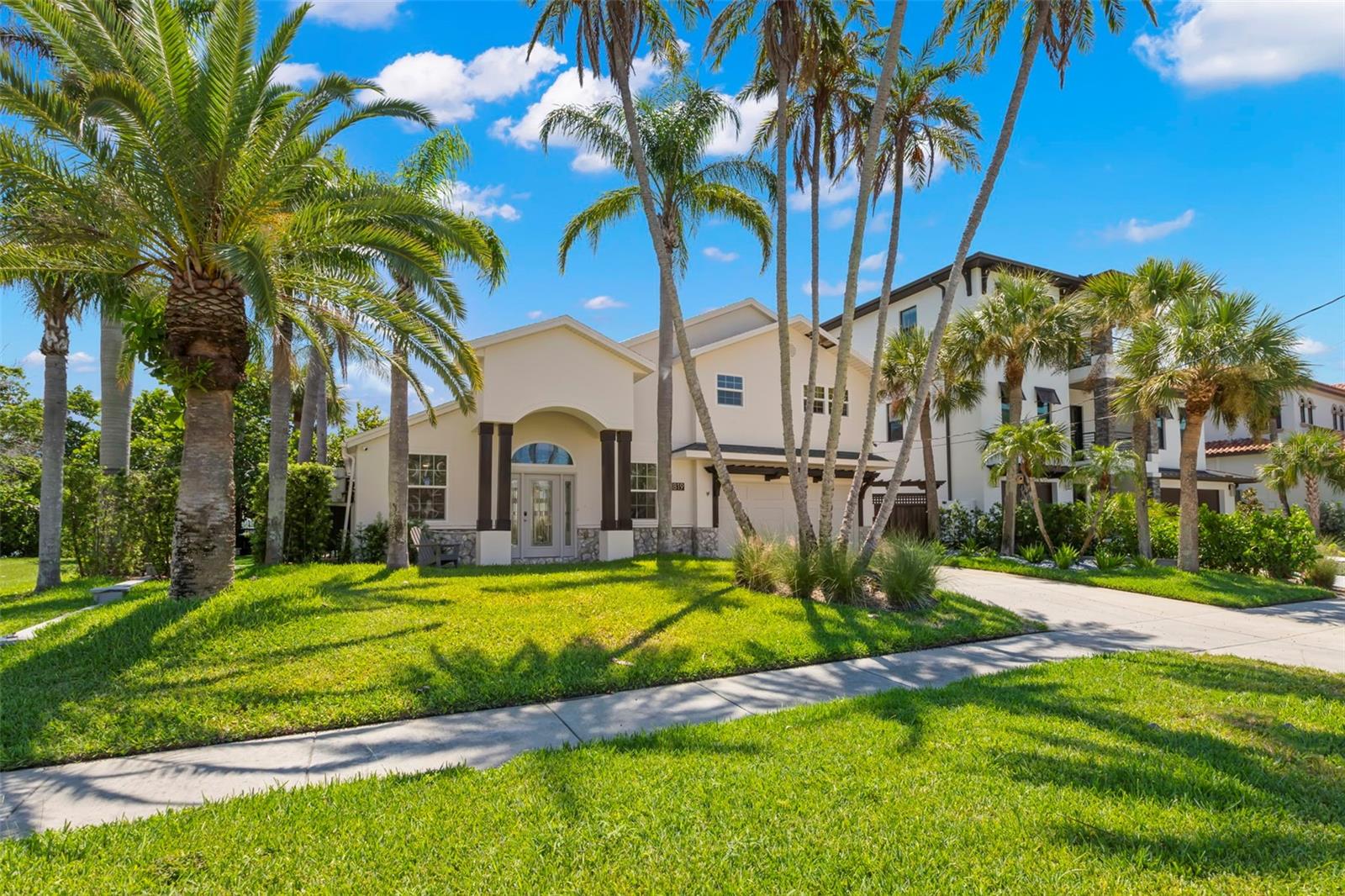 MANDALAY SUB - Residential Lease