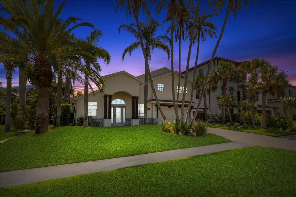 Photo of 819 Bay Esplanade, Clearwater Beach, FL 33767 (MLS # TB8419651)