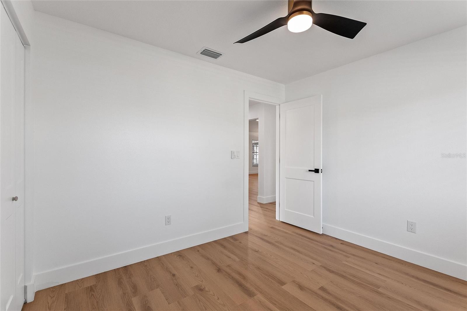 COUNTRY PLACE WEST UNIT II - Residential