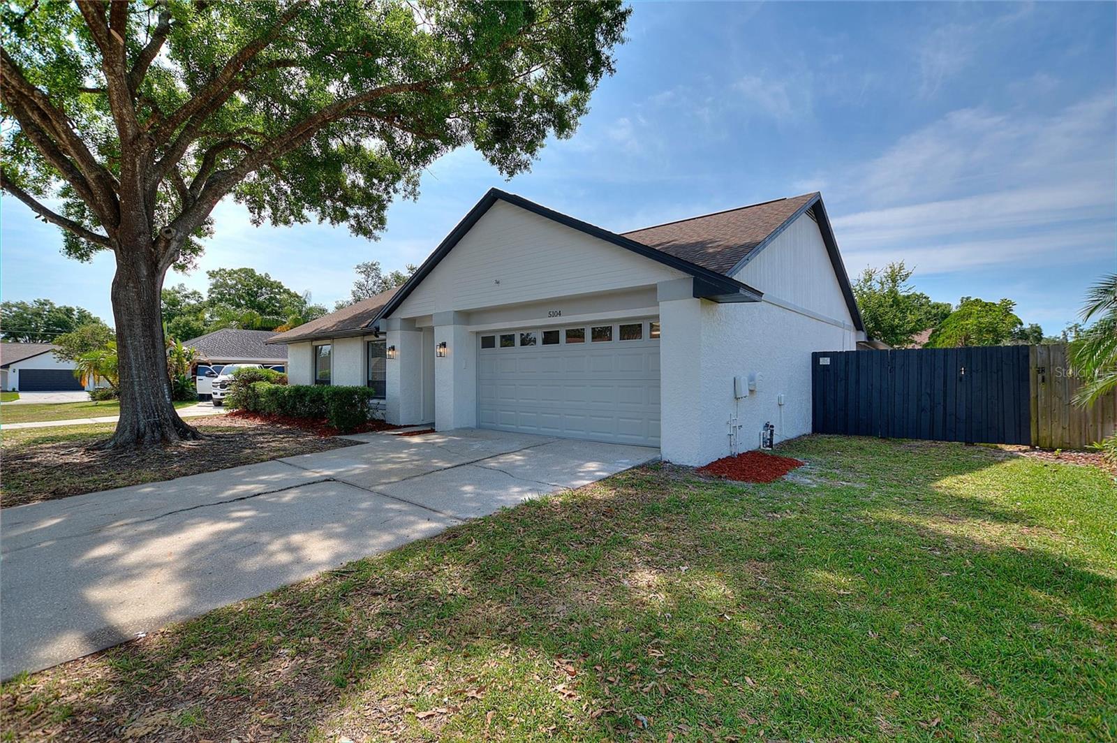 COUNTRY PLACE WEST UNIT II - Residential