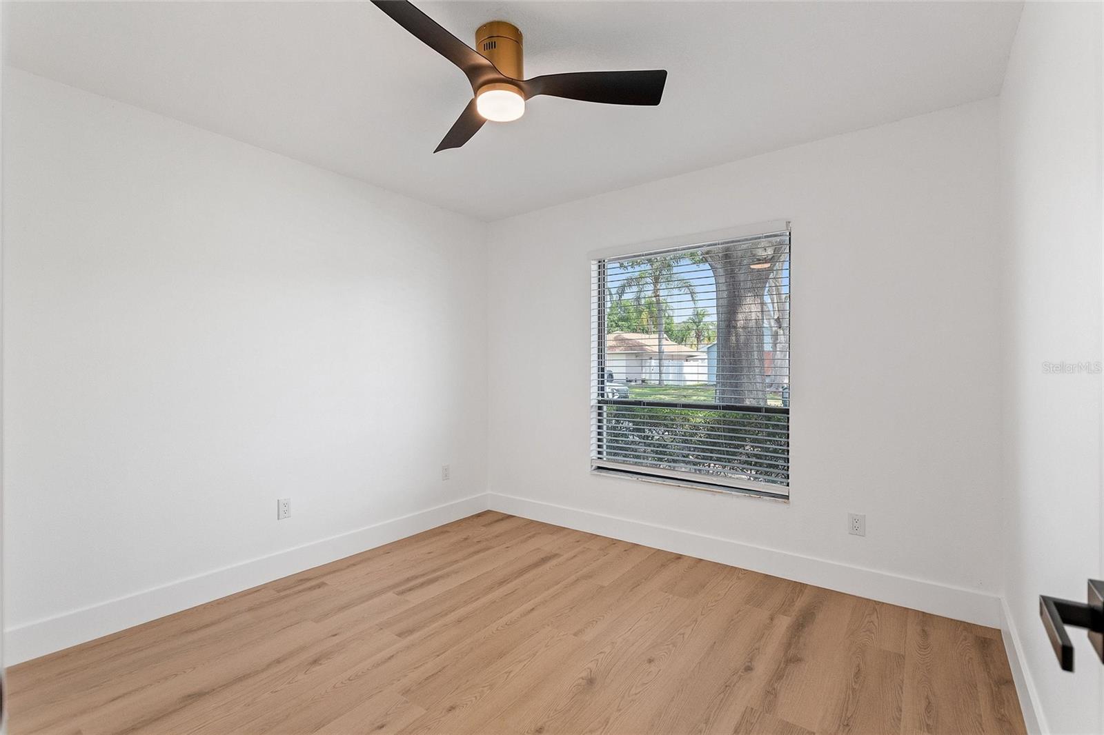 COUNTRY PLACE WEST UNIT II - Residential