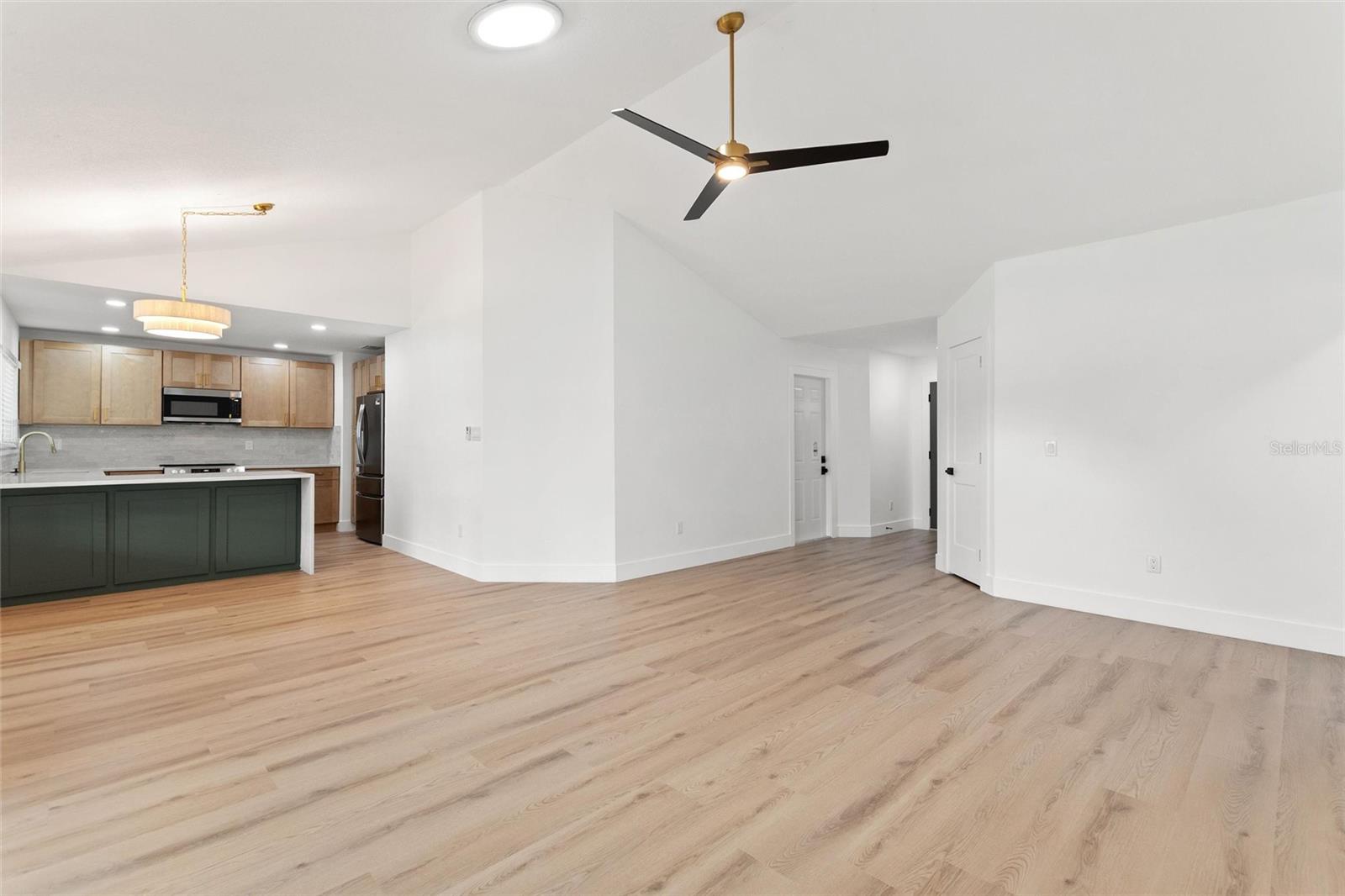 COUNTRY PLACE WEST UNIT II - Residential