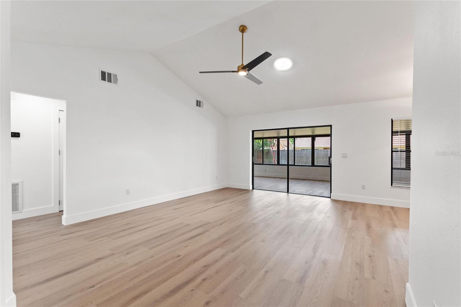 COUNTRY PLACE WEST UNIT II - Residential