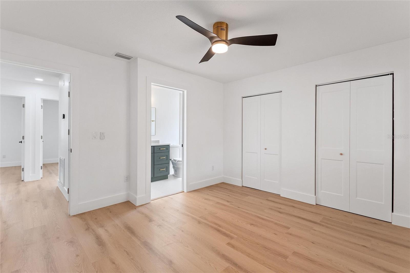 COUNTRY PLACE WEST UNIT II - Residential