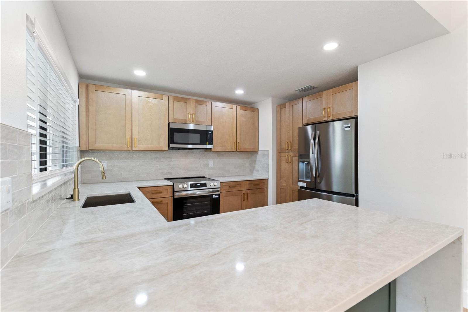 COUNTRY PLACE WEST UNIT II - Residential
