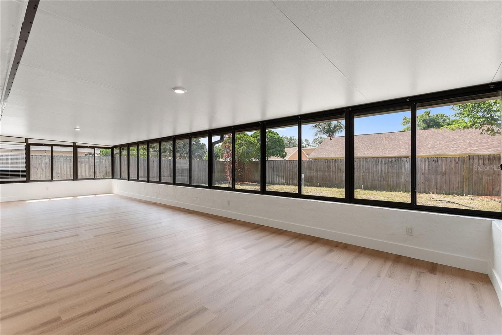 COUNTRY PLACE WEST UNIT II - Residential