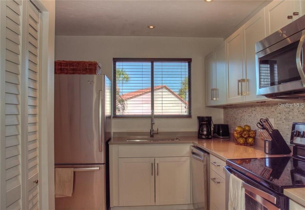 CASTEL DEL MARE - Residential Lease