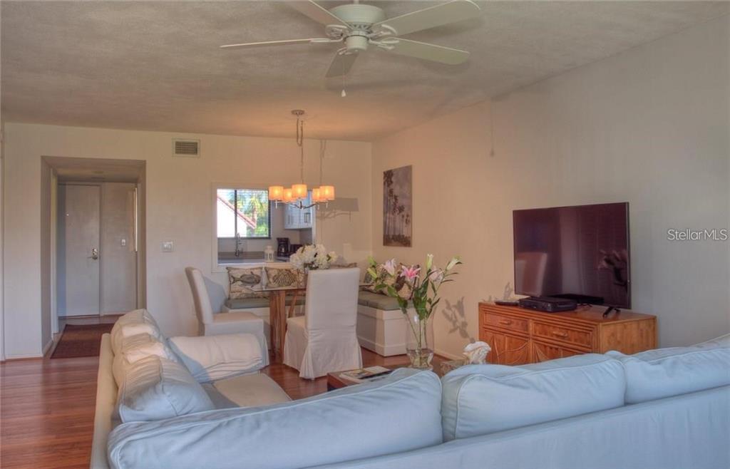 CASTEL DEL MARE - Residential Lease