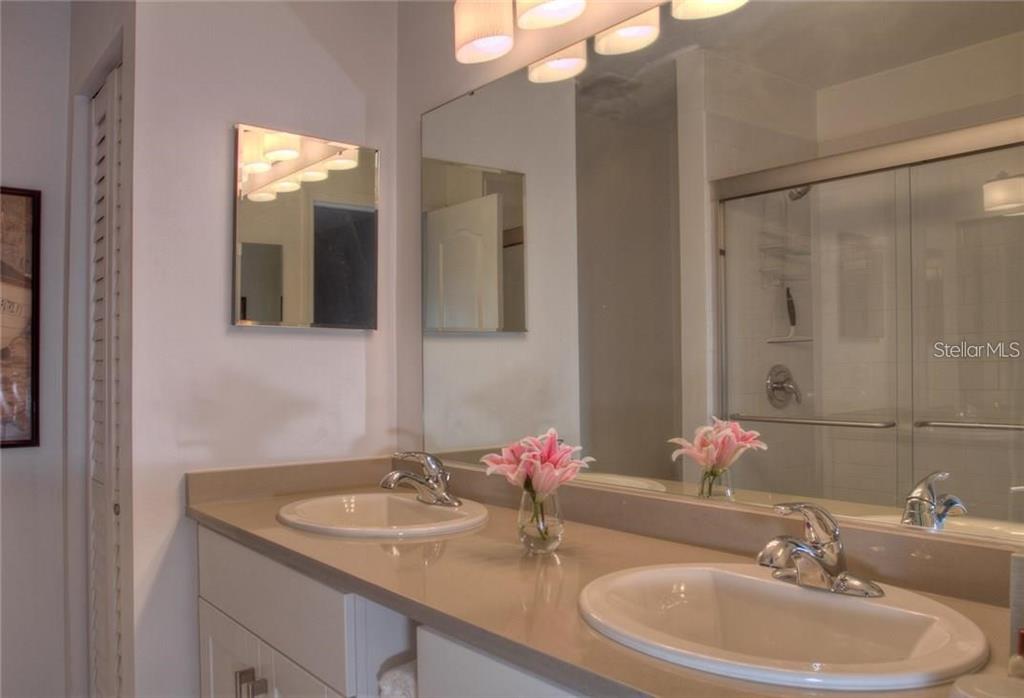 CASTEL DEL MARE - Residential Lease