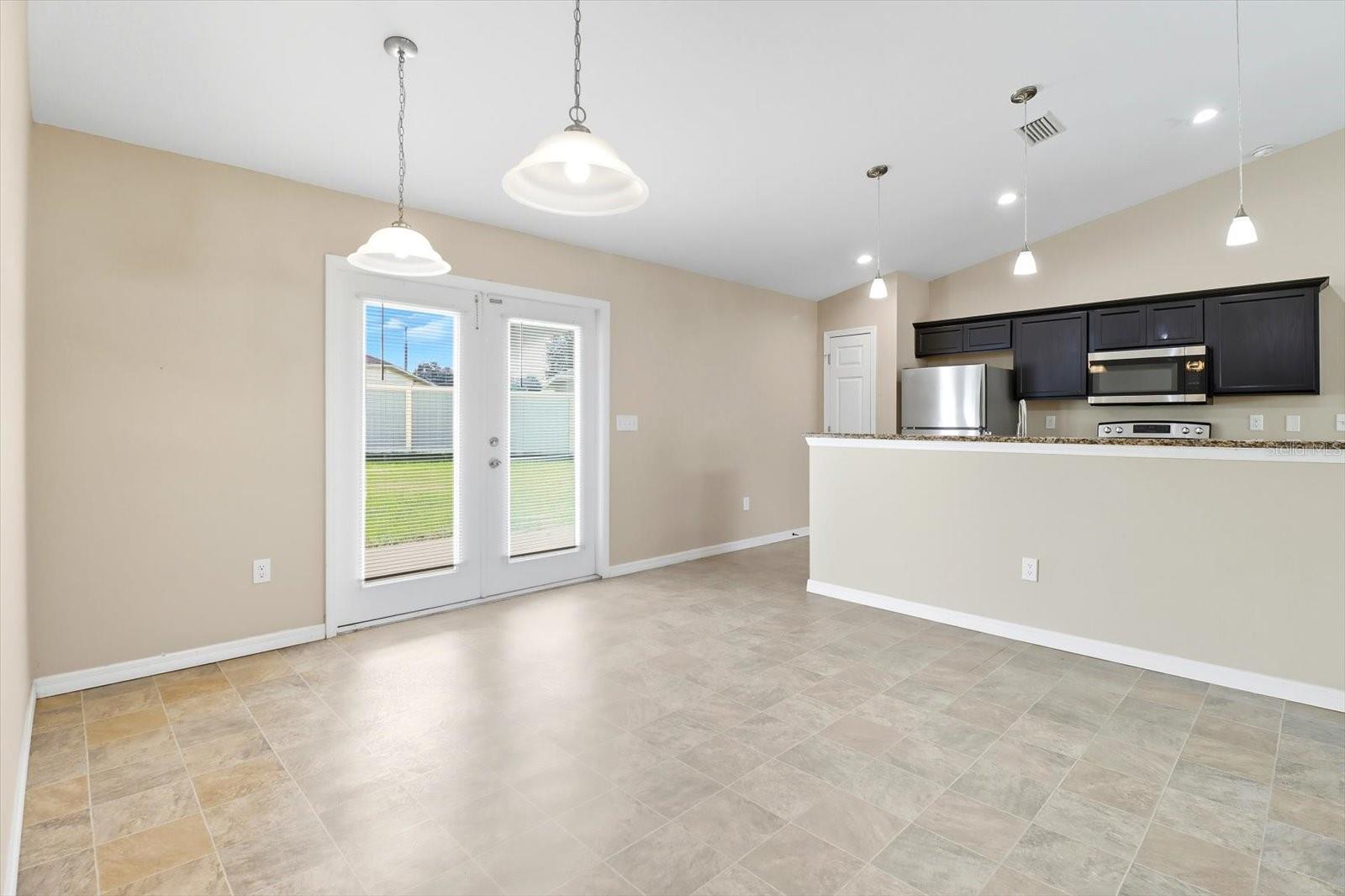 SILVER SPGS SHORES UN #21 - Residential