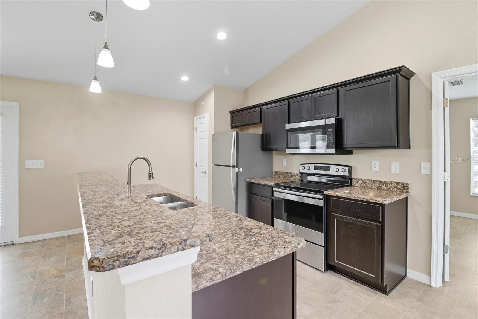 SILVER SPGS SHORES UN #21 - Residential