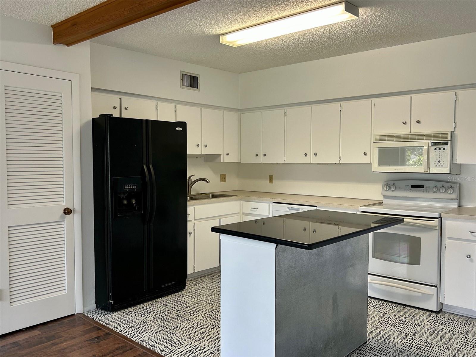 2286 NORWEGIAN DRIVE 64