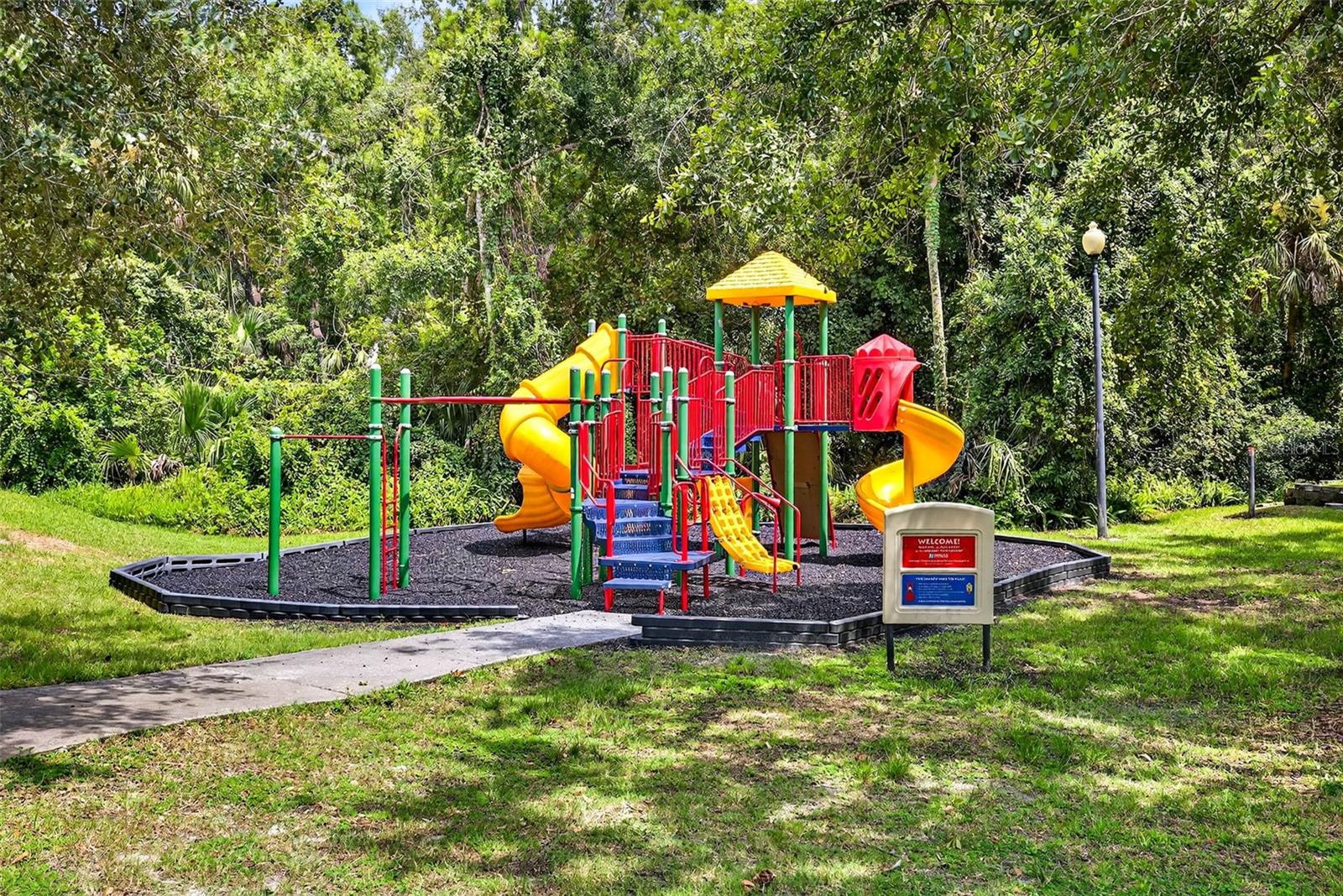 OXFORD PLACE AT TAMPA PALMS A - Residential Lease