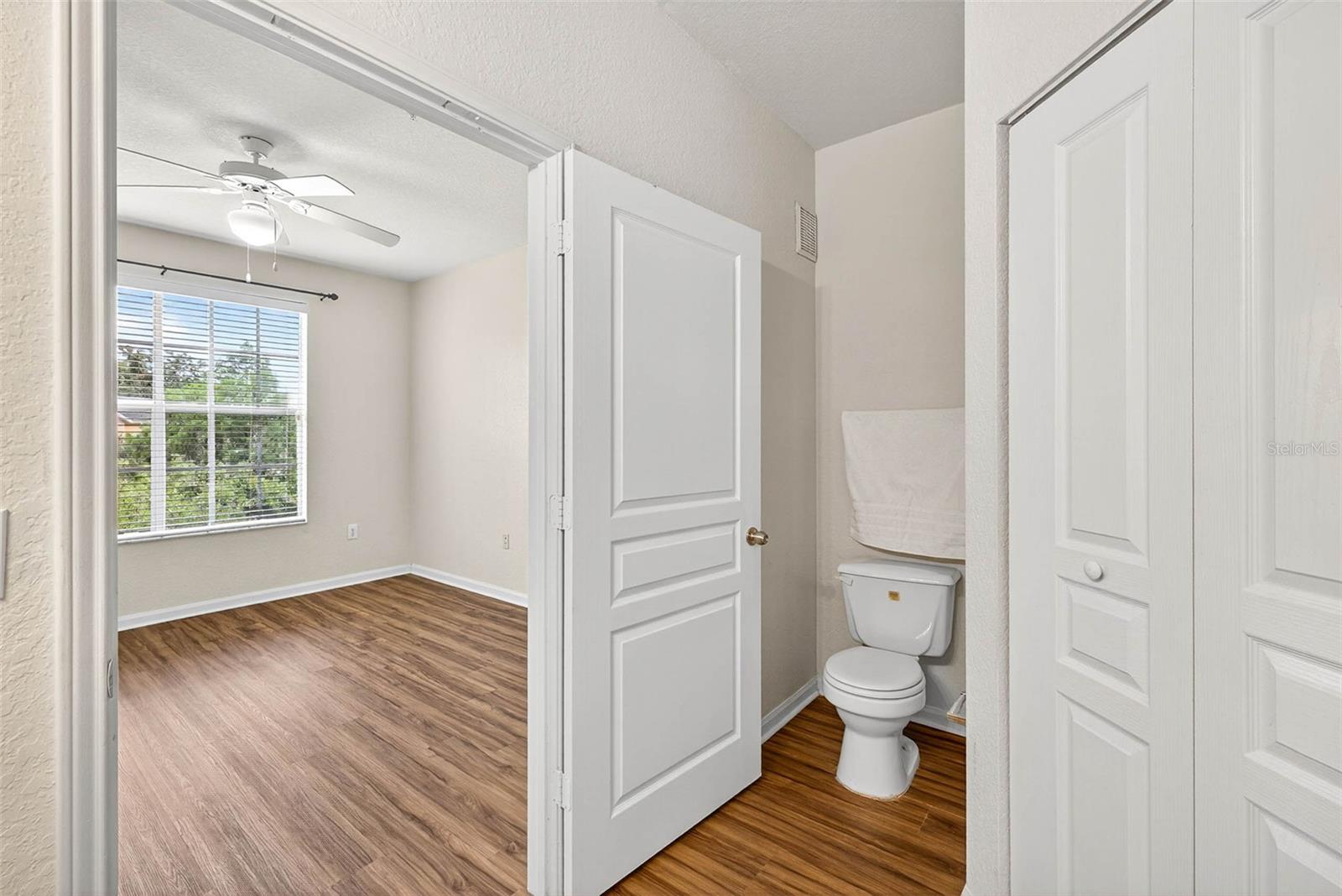 OXFORD PLACE AT TAMPA PALMS A - Residential Lease