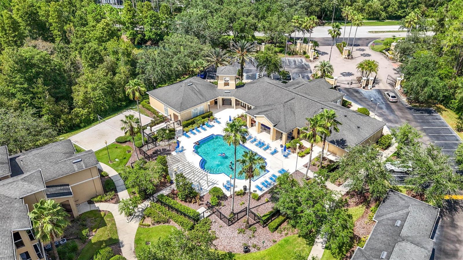 OXFORD PLACE AT TAMPA PALMS A - Residential Lease