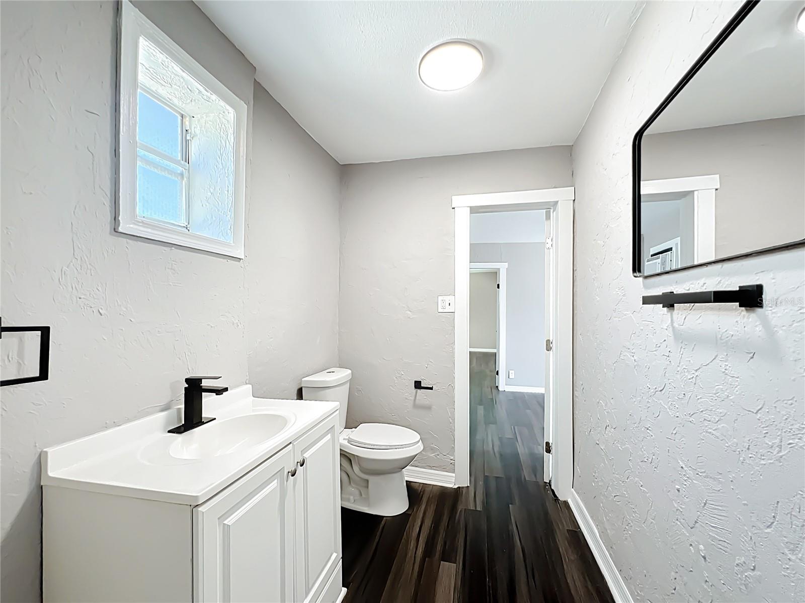 CROMWELL HEIGHTS - Residential Income