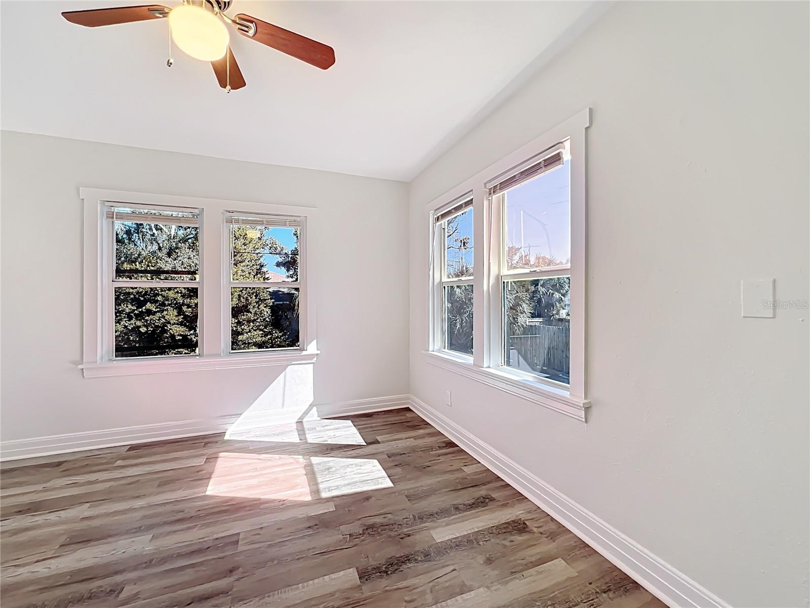 CROMWELL HEIGHTS - Residential Income