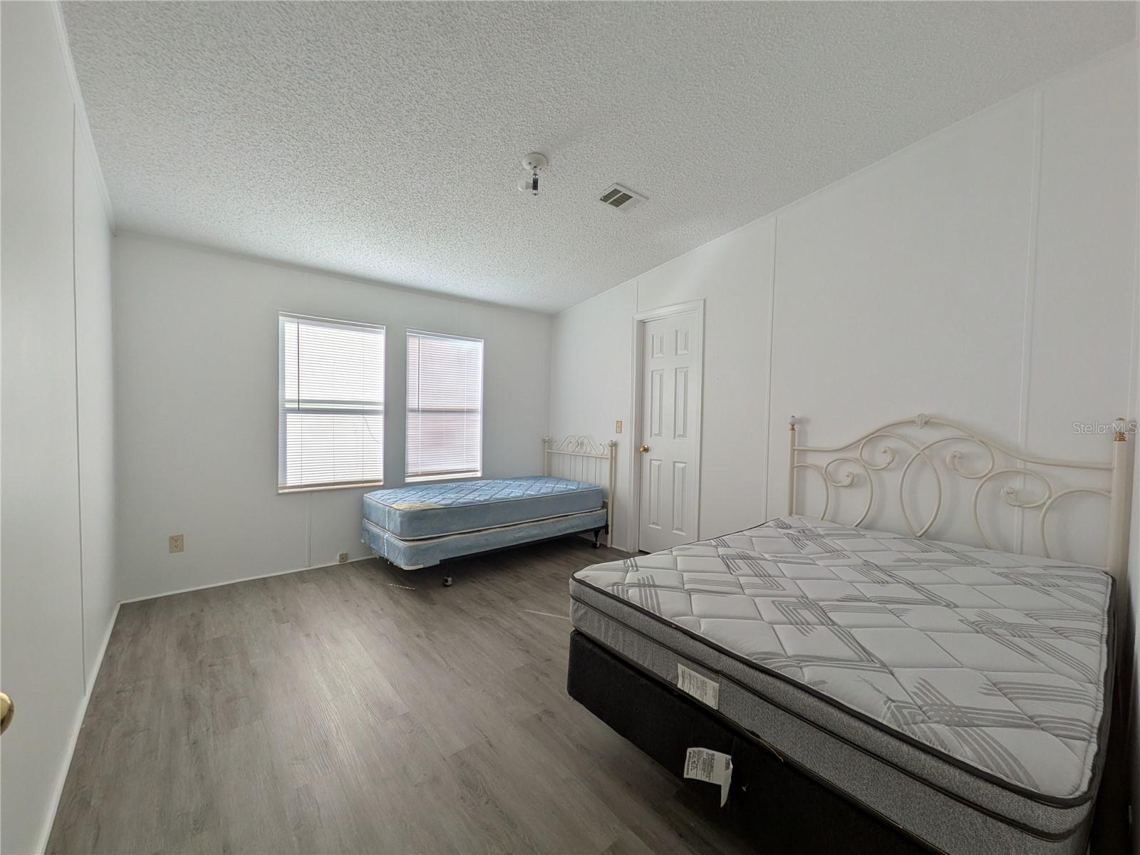 GREEN ACRES ADD - Residential