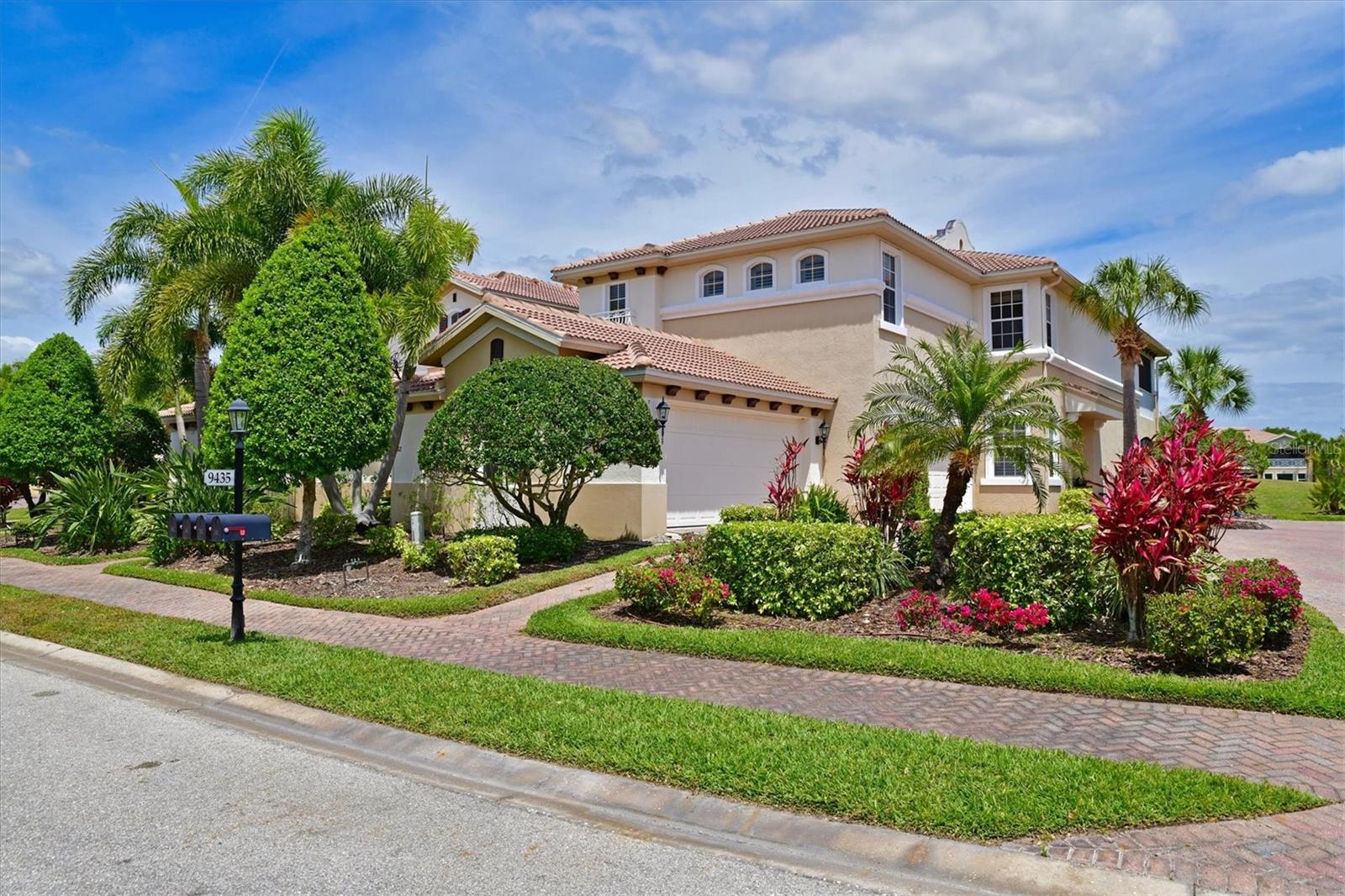 WATERLEFE GOLF & RIVER CLUB - THE WATCH II - Residential Lease