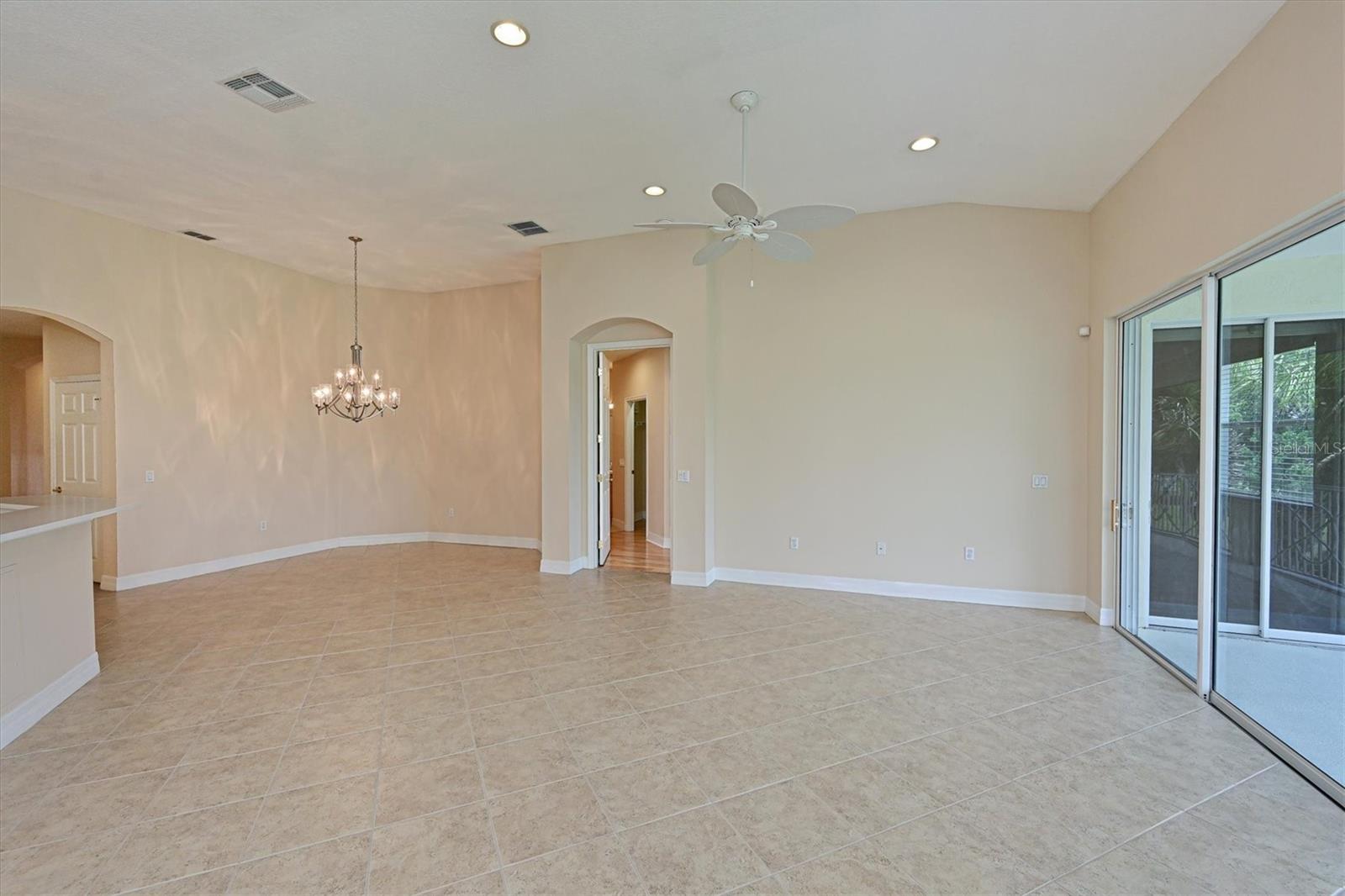 WATERLEFE GOLF & RIVER CLUB - THE WATCH II - Residential Lease