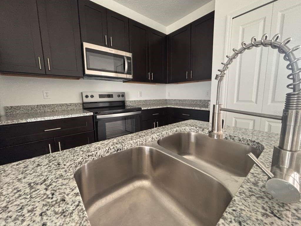 CITRUS SPGS UNIT 22 - Residential