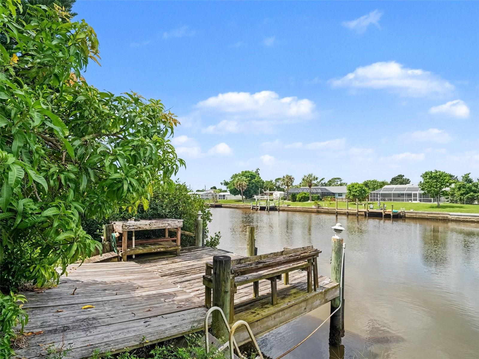562 E TARPON BOULEVARD NW, PORT CHARLOTTE, FL, 33952 1 562 E TARPON BOULEVARD NW