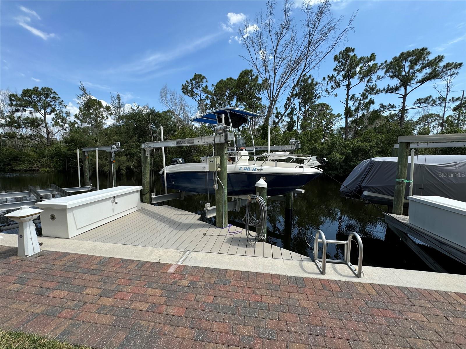 1795 FOUR MILE COVE PARKWAY 833