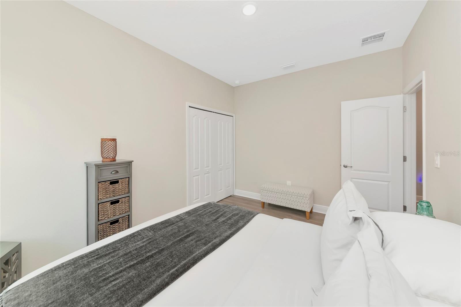 VILLAGES OF GLEN CREEK PH 1B - Residential