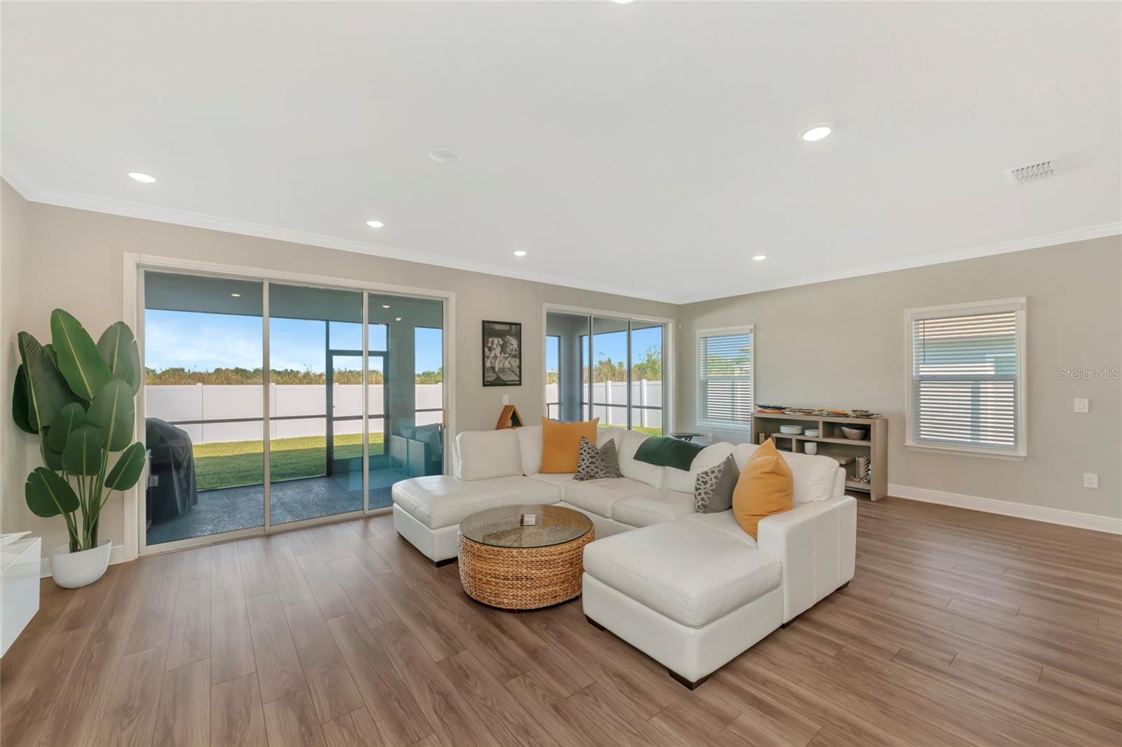 VILLAGES OF GLEN CREEK PH 1B - Residential