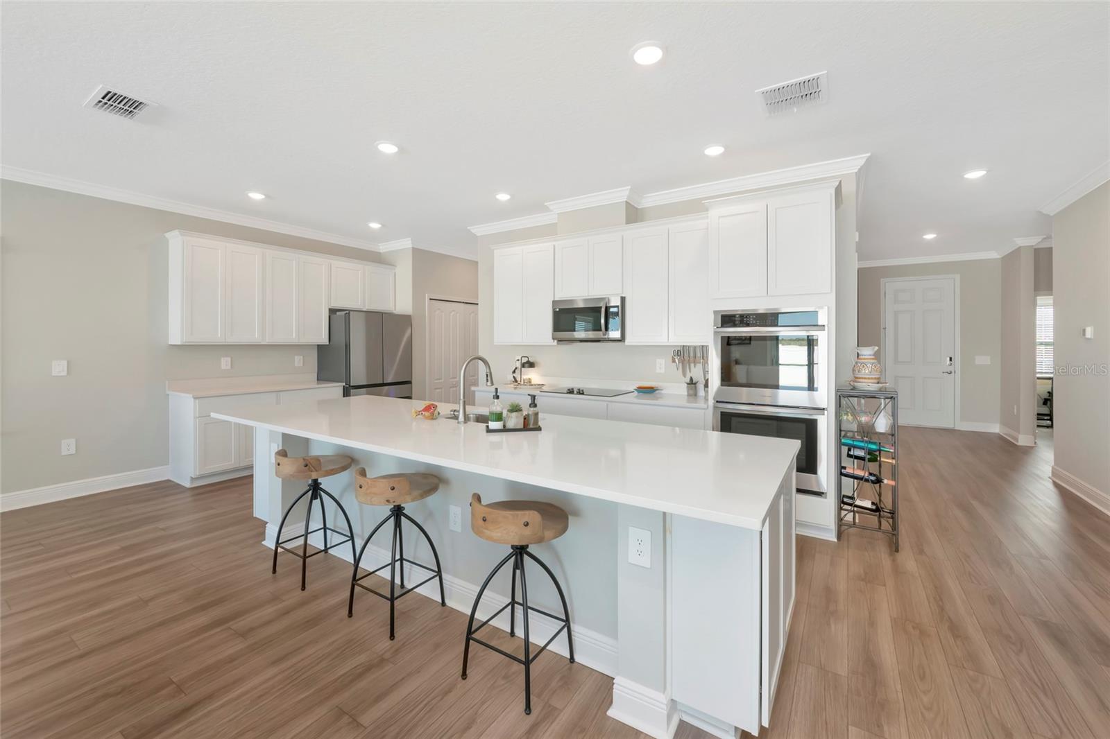 VILLAGES OF GLEN CREEK PH 1B - Residential