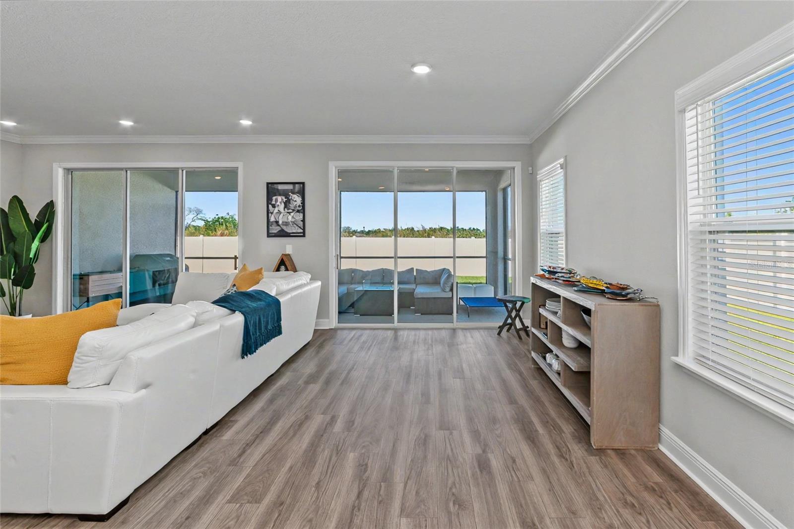 VILLAGES OF GLEN CREEK PH 1B - Residential