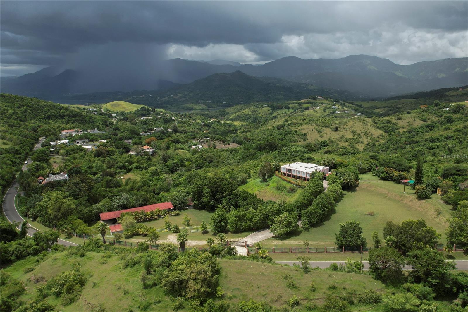 HACIENDA DON PEDRO - Residential
