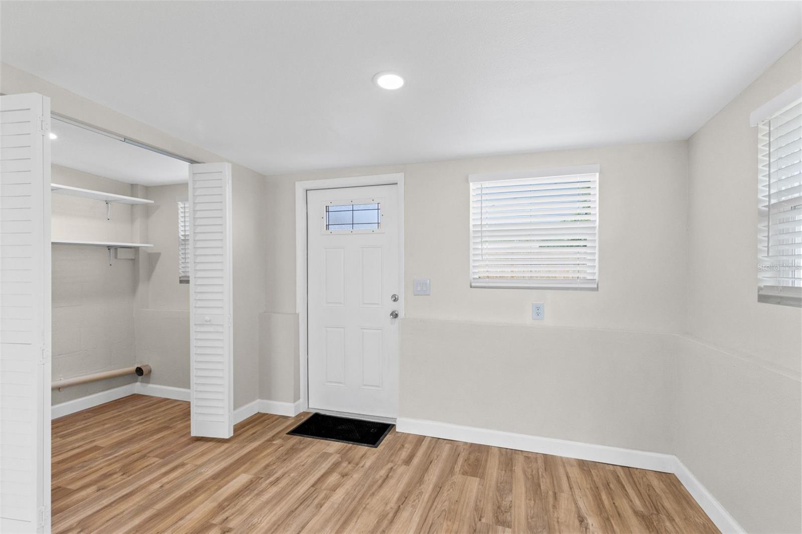 LAKEWOOD HILLS REP - Residential