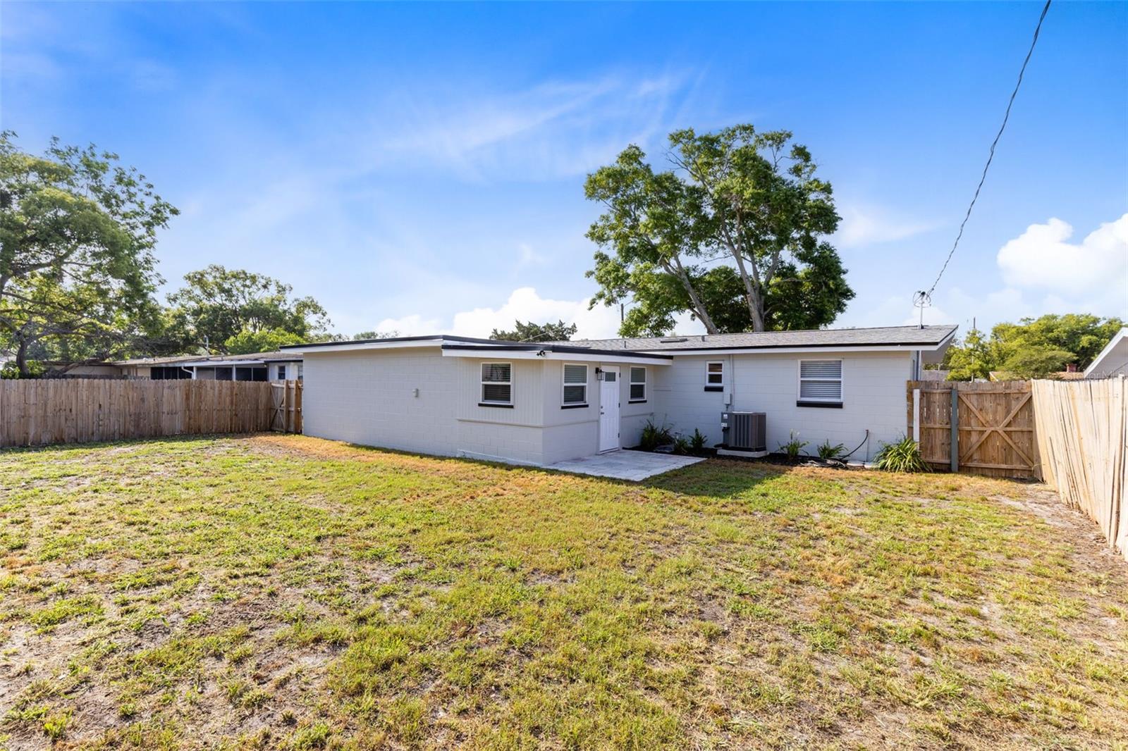 LAKEWOOD HILLS REP - Residential