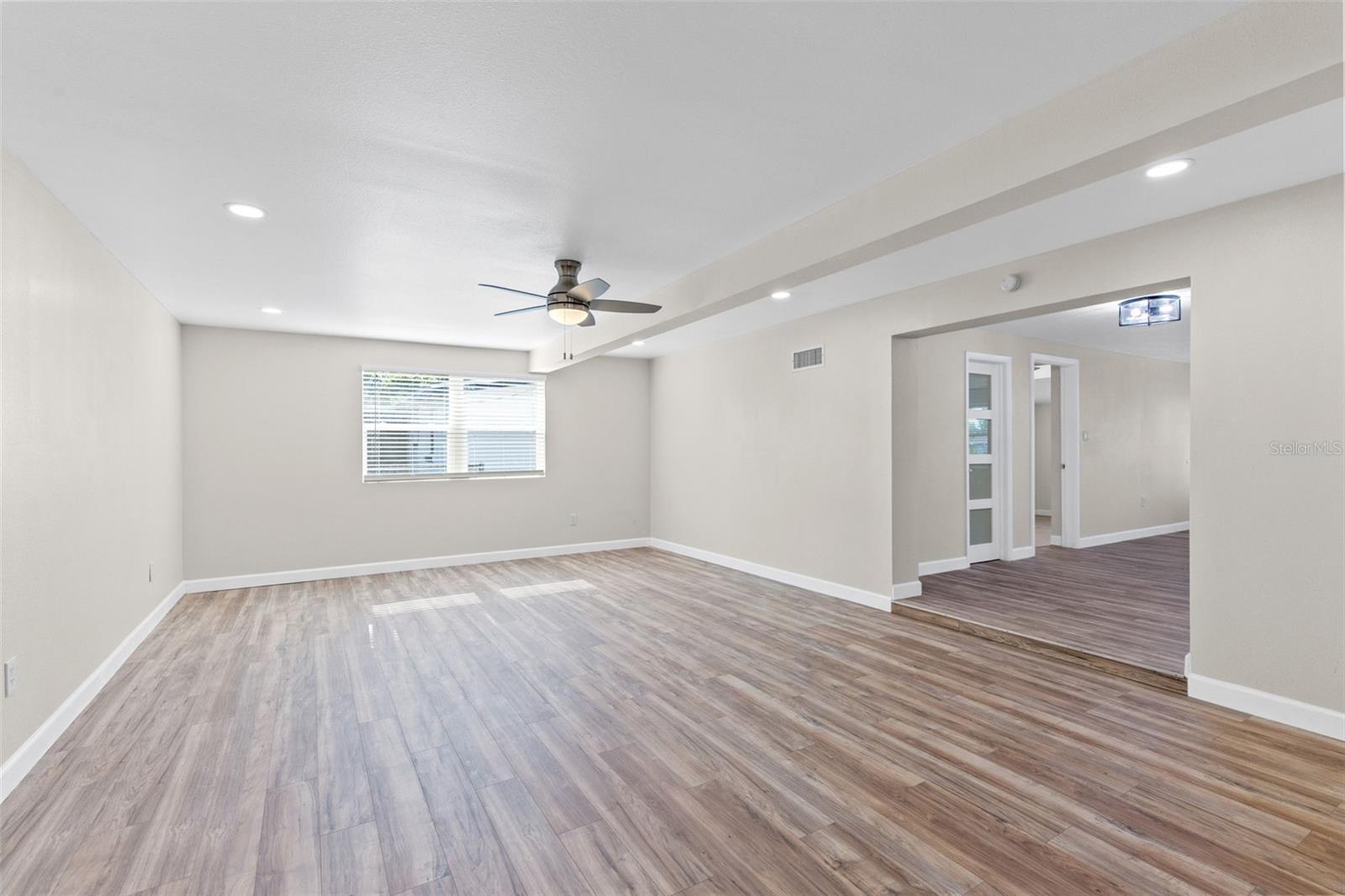 LAKEWOOD HILLS REP - Residential