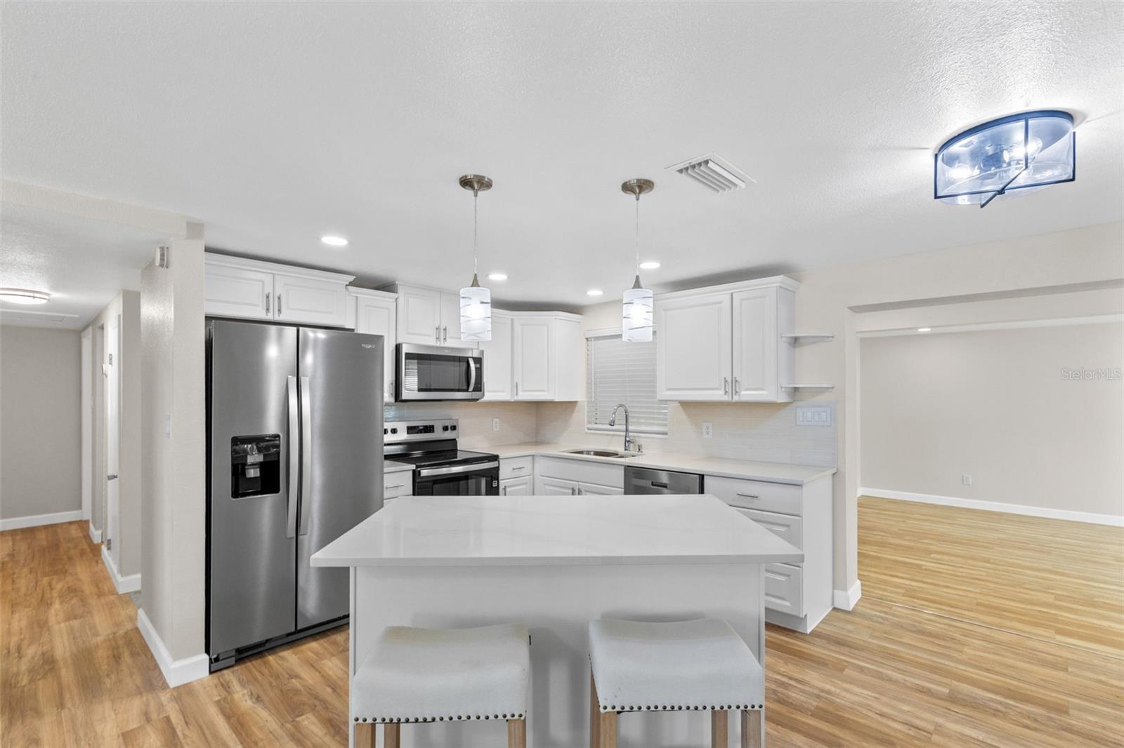 LAKEWOOD HILLS REP - Residential