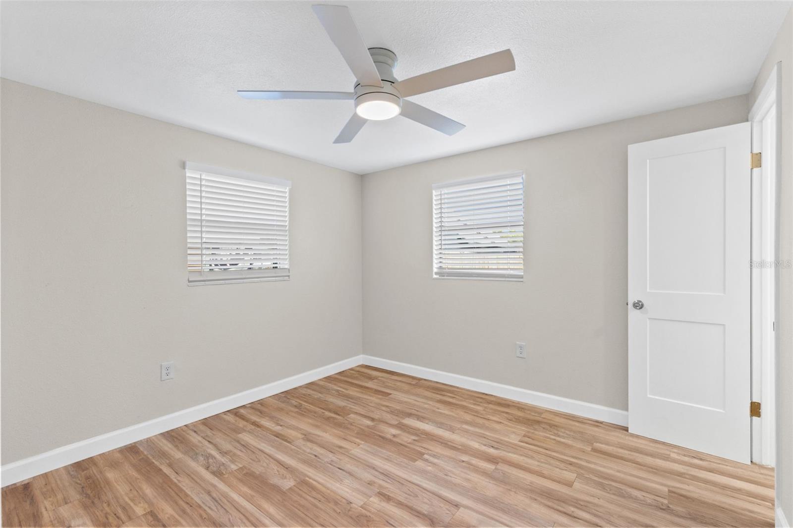 LAKEWOOD HILLS REP - Residential