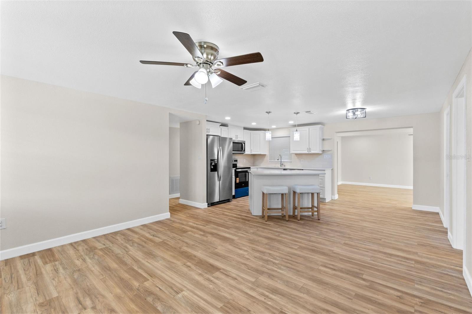 LAKEWOOD HILLS REP - Residential