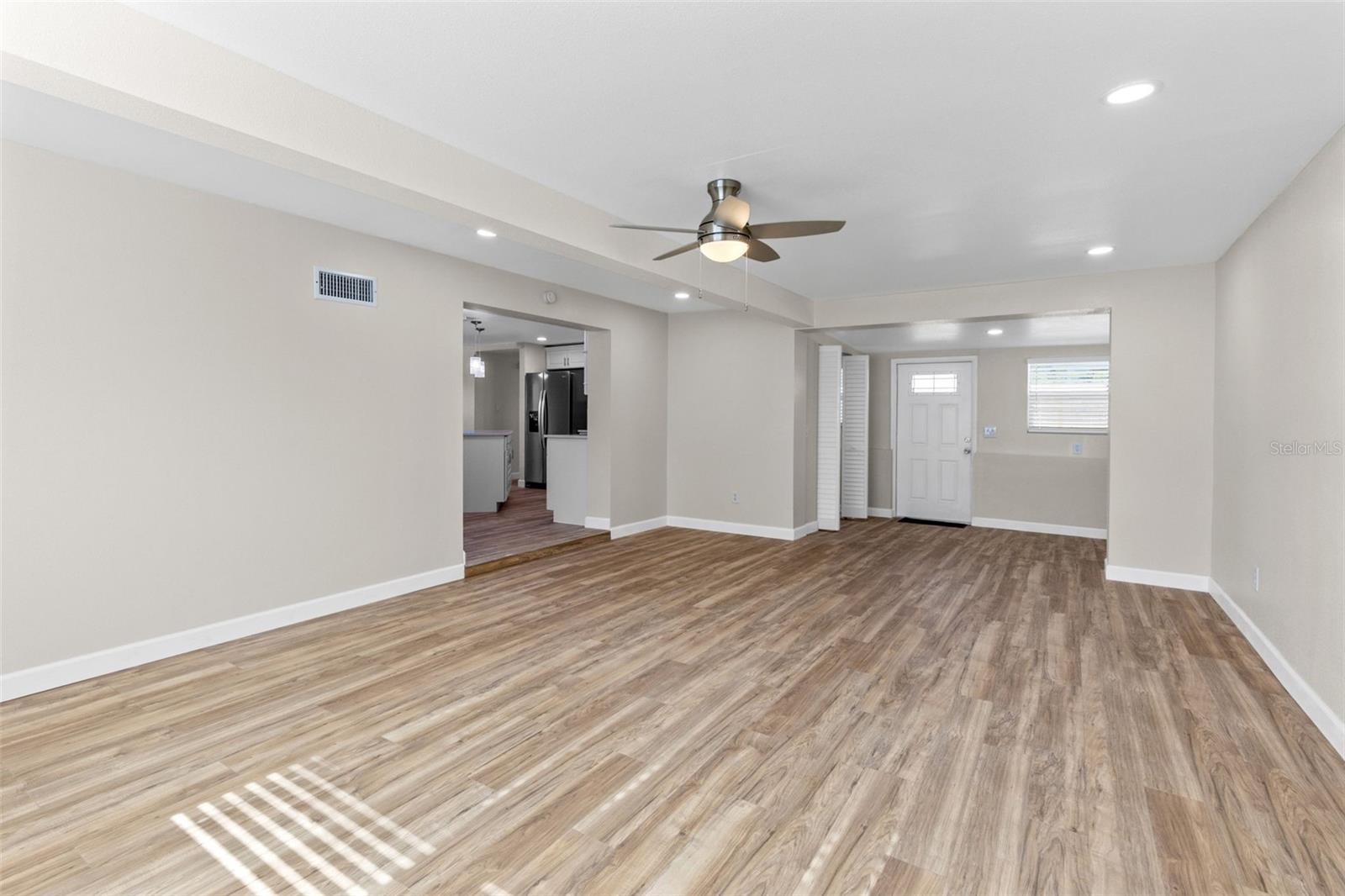 LAKEWOOD HILLS REP - Residential