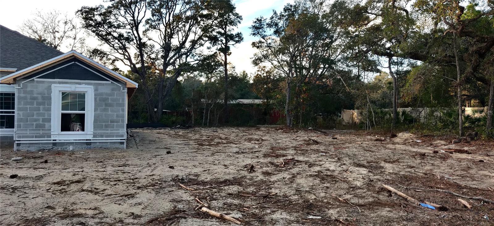 ROYAL HIGHLANDS - Residential