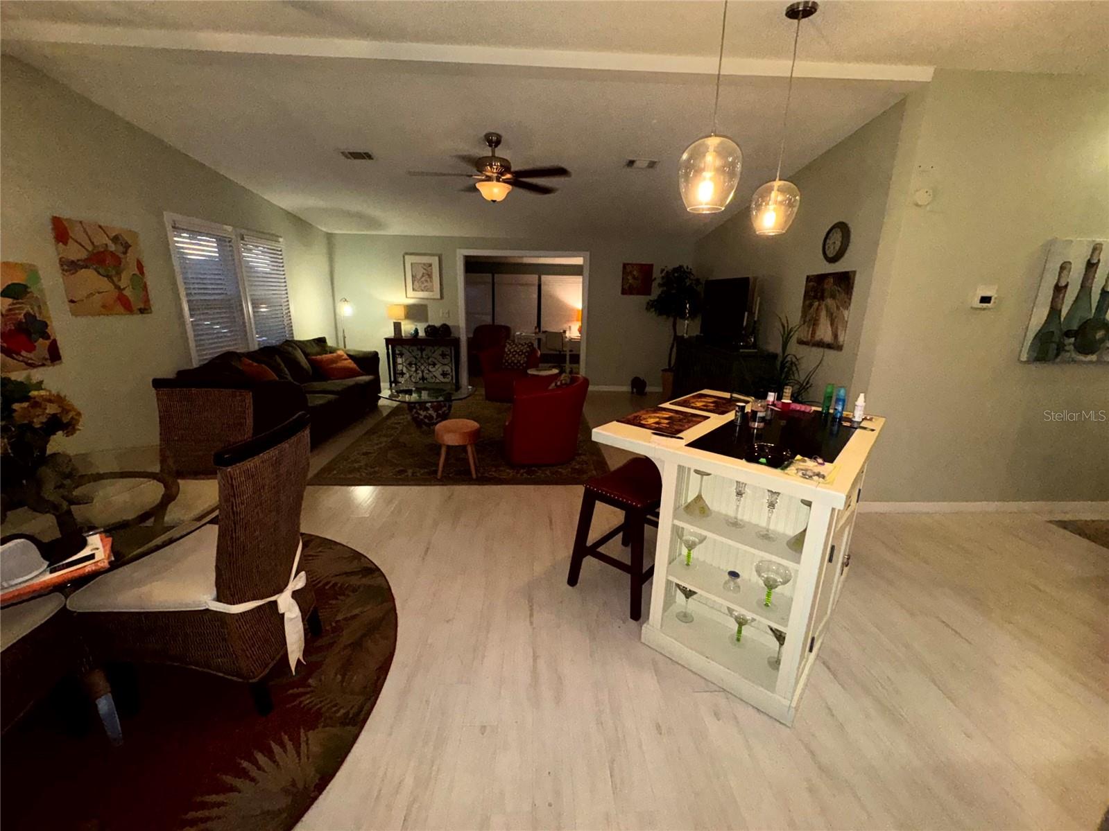 LADY LAKE ORANGE BLOSSOM GARDENS UNIT 09 - Residential