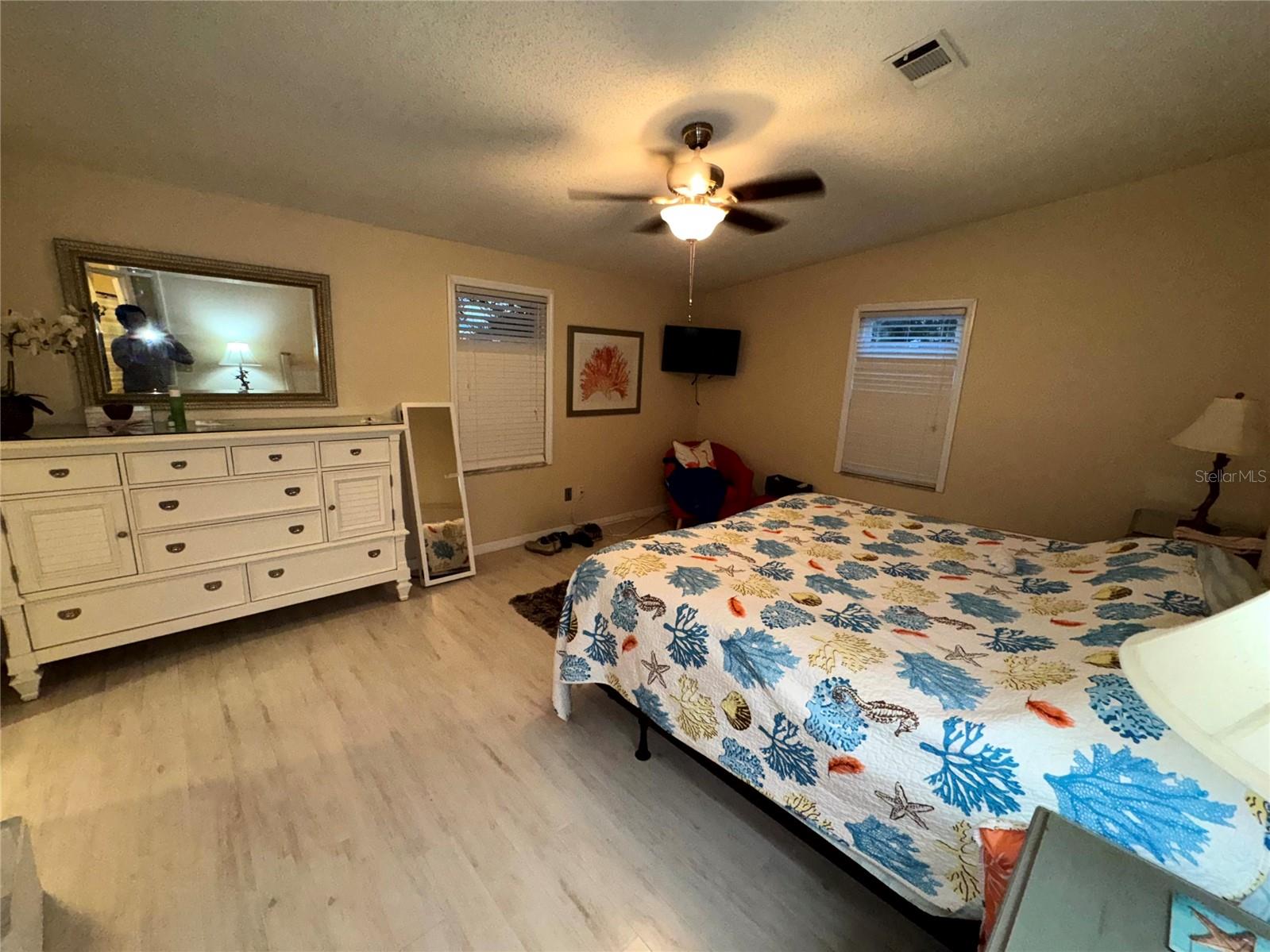 LADY LAKE ORANGE BLOSSOM GARDENS UNIT 09 - Residential