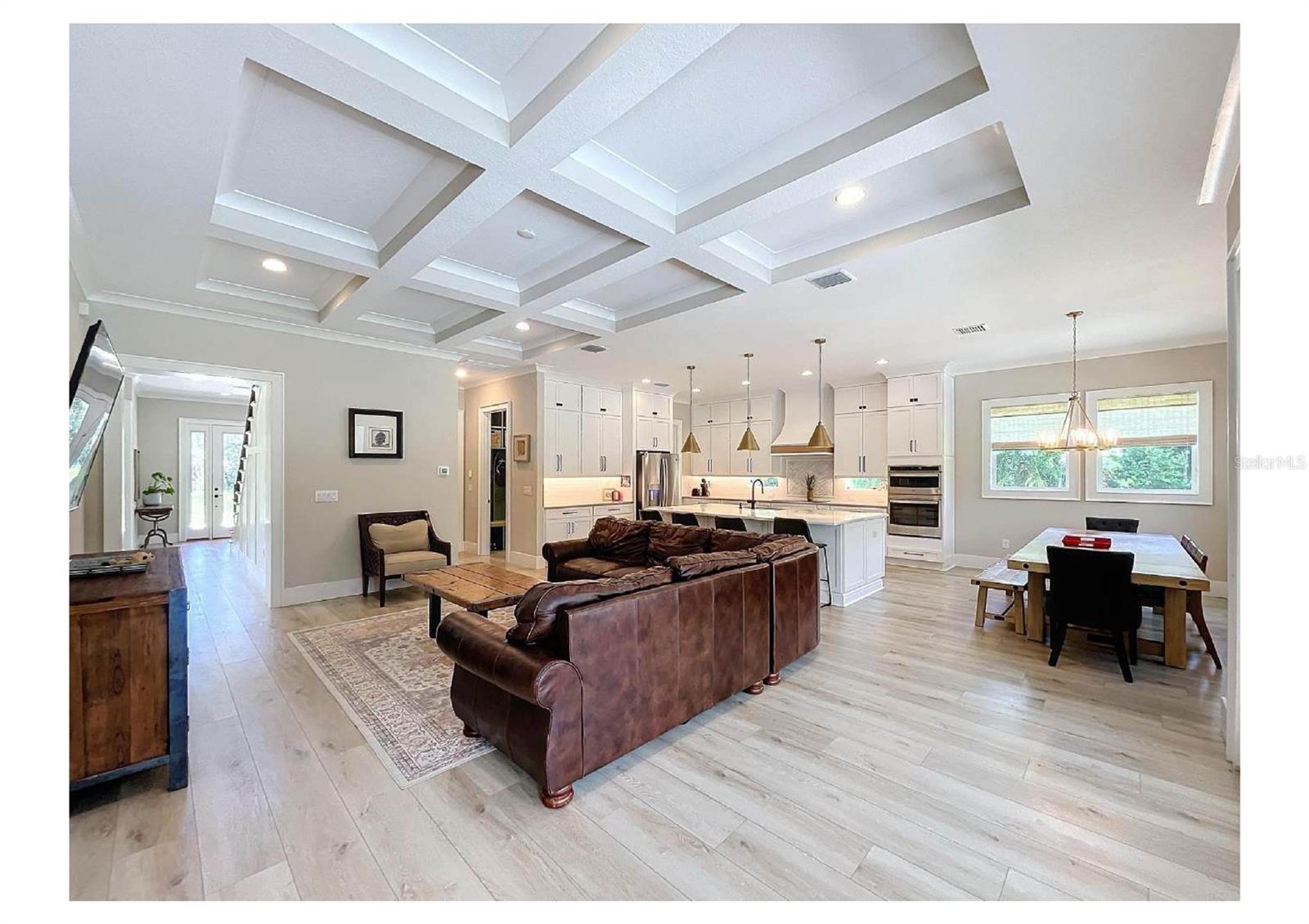 SUNSET ESTATES - Residential