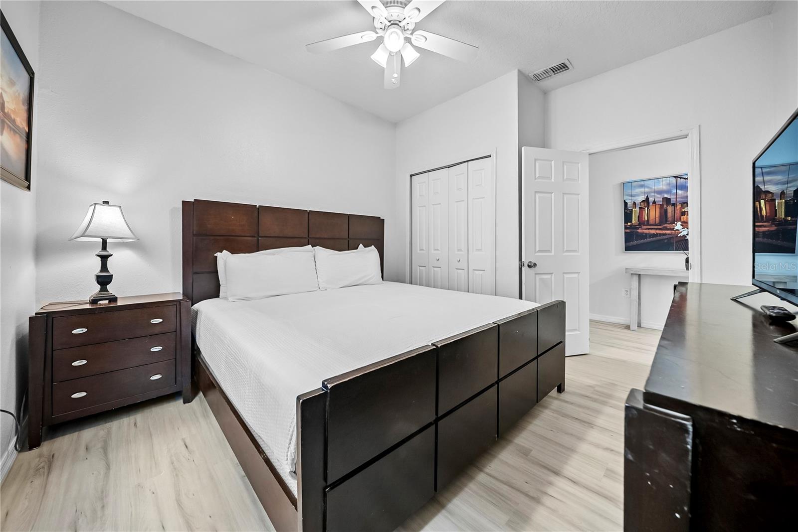 CRYSTAL COVE RESORT - Residential